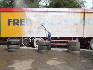 Truck.jpg